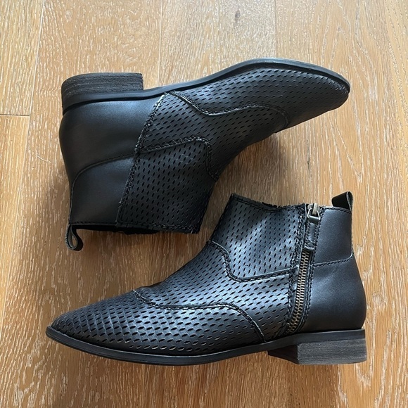 Kelsi Dagger ankle boots - Picture 3 of 12